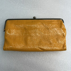 Hobo International Fold Wallet Clutch Citrus Yellow Leather Magnetic‎ Closure
